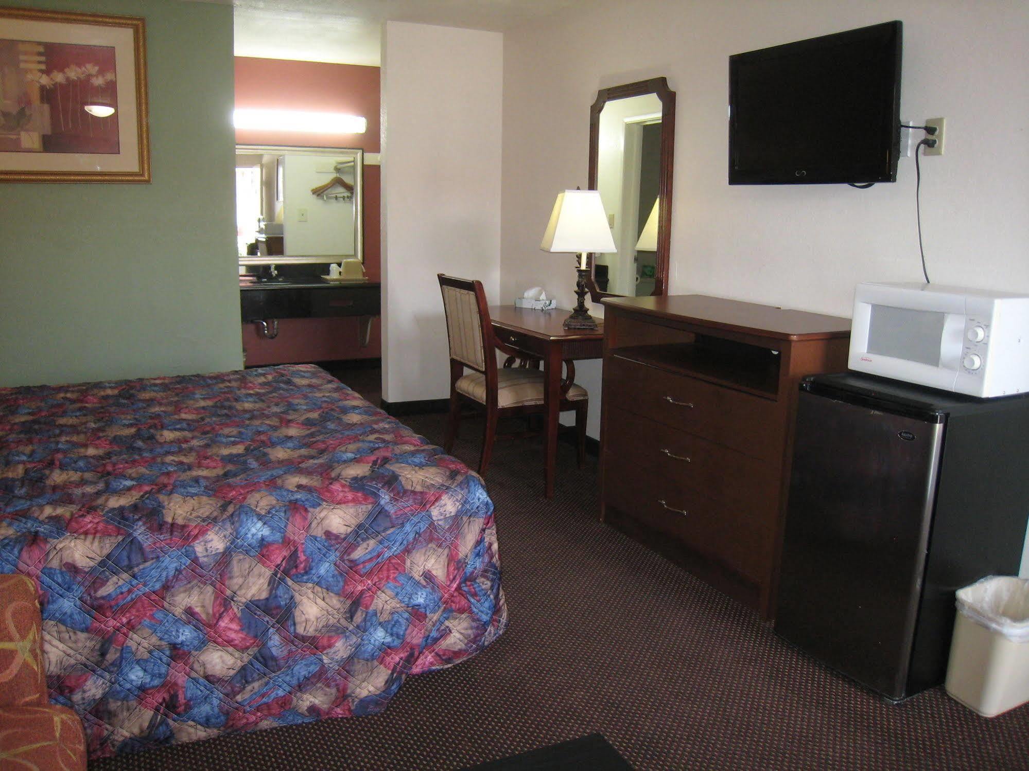 Motel 8 Maricopa מראה חיצוני תמונה
