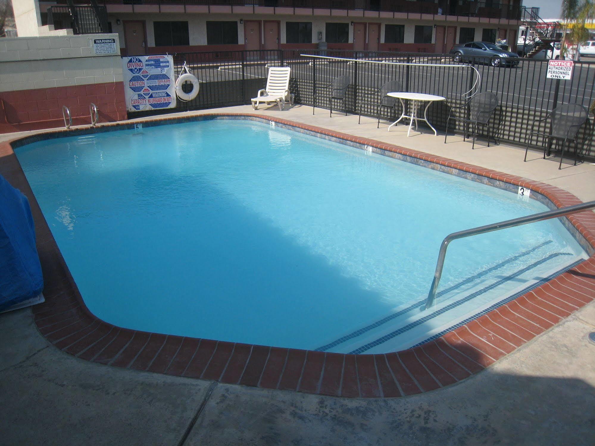 Motel 8 Maricopa מראה חיצוני תמונה