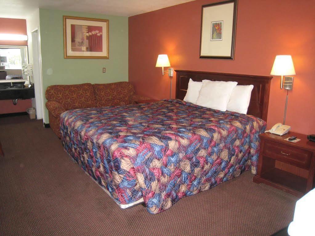 Motel 8 Maricopa מראה חיצוני תמונה